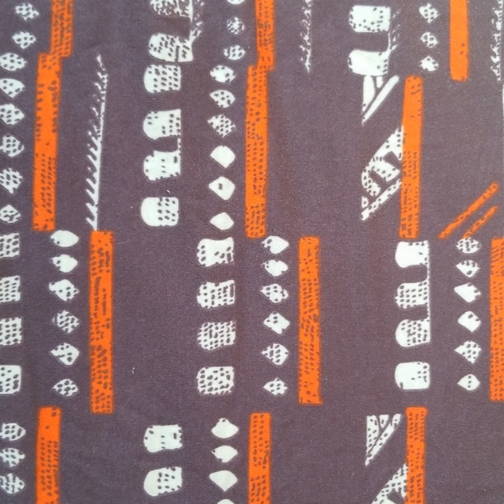 Lularoe small Perfect T - Picture 2 of 2